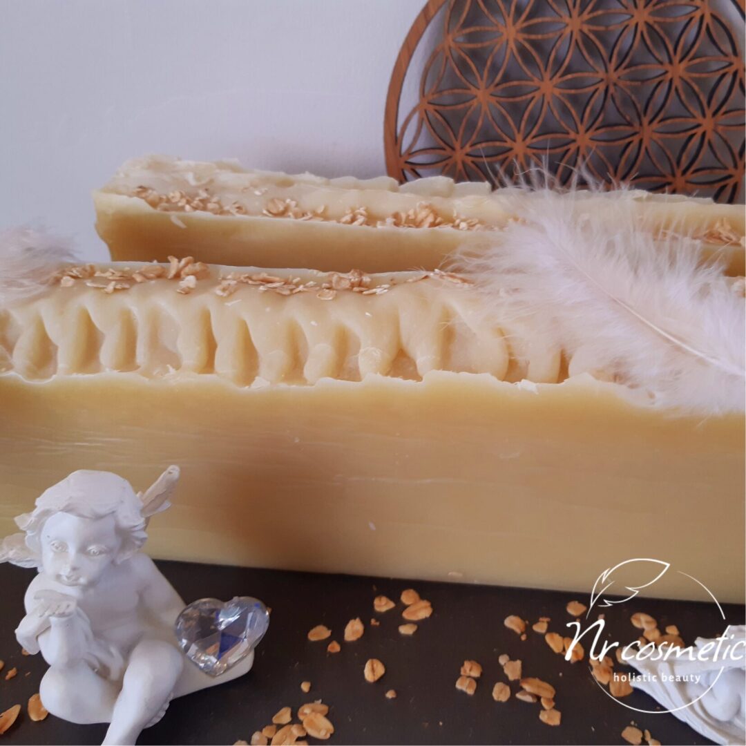 SAVON SOLIDE SURGRAS CARESSE D'ANGE AVOINE ET HUILE D'AMANDE DOUCE BIO - Imagen 3